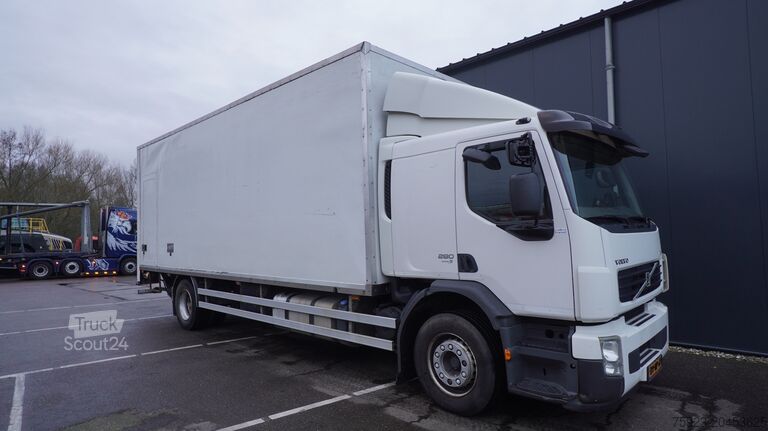 Valigia Volvo FE 280 CLOSED BOX 354.000KM MANUAL GEARBOX