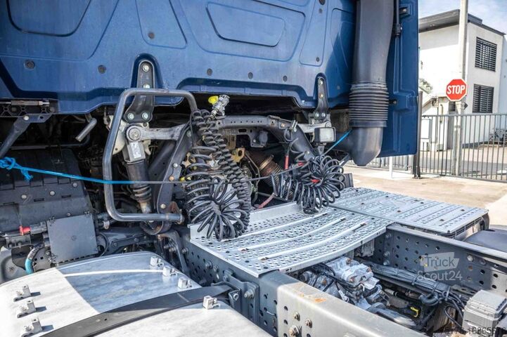 Estándar-SZM MERCEDES ACTROS 1848 LS