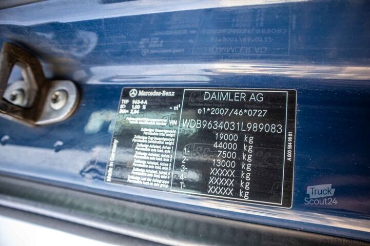 Estándar-SZM MERCEDES ACTROS 1848 LS