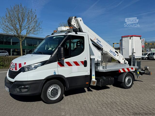 Plate-forme de levage Iveco Daily