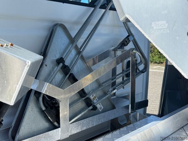 Plate-forme de levage Iveco Daily