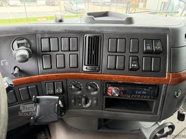 Standard-SZM Volvo FH 460 GLOBETROTTER XL + RETARDER + FULL SPOILE...