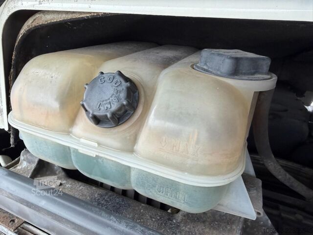 Standard-SZM Volvo FH 460 GLOBETROTTER XL + RETARDER + FULL SPOILE...