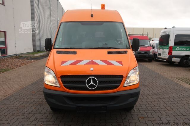 Kastenwagen hoch MERCEDES-BENZ Sprinter 513CDI SHZ / Klima/Zwillingsber. FN:235