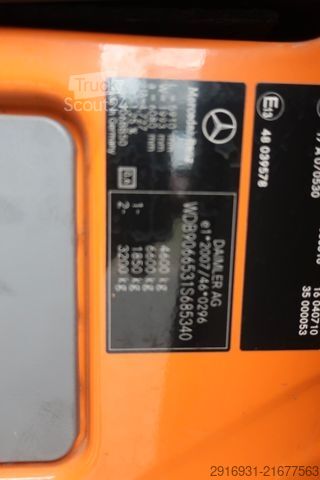 Kastenwagen hoch MERCEDES-BENZ Sprinter 513CDI SHZ / Klima/Zwillingsber. FN:235