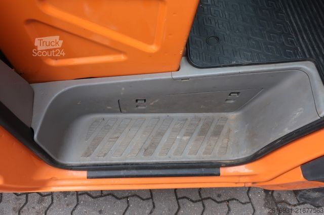 Kastenwagen hoch MERCEDES-BENZ Sprinter 513CDI SHZ / Klima/Zwillingsber. FN:235