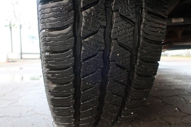 Bestelwagen VOLKSWAGEN Nr.298 T5 lang 4Motion 1.Hand / SHZ / Werkstatt