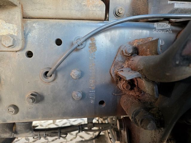 Kühlkoffer-LKW MERCEDES-BENZ Axor 1824L / Ldbw /Triple Verdampfer/3 Kammern