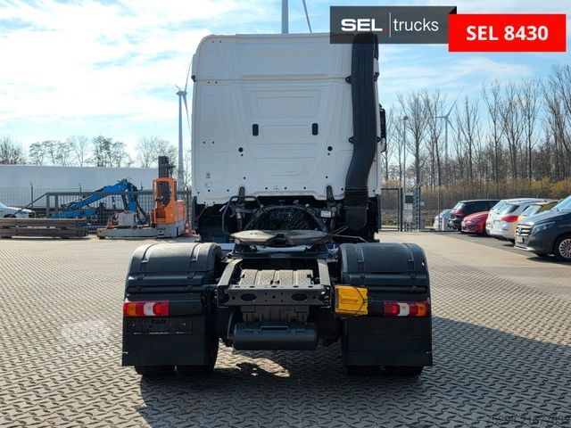 Standard SZM MERCEDES-BENZ Actros 1843