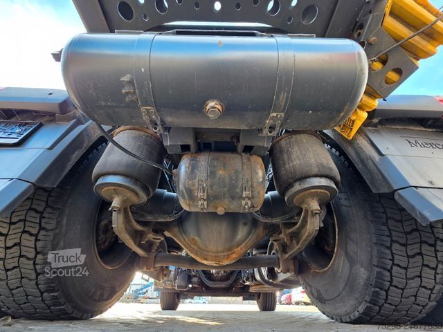 Standard SZM MERCEDES-BENZ Actros 1843