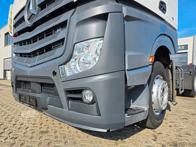 Standard SZM MERCEDES-BENZ Actros 1843