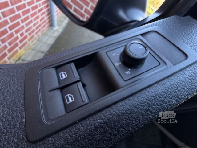 Microbuz VW T6 Kombi 2.0 Tdi Lang L2 Klima 9Sitze Schiebetür