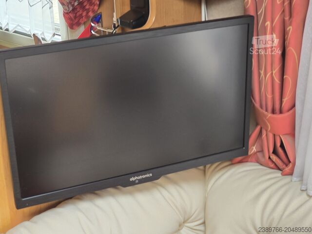 Autocaravană integrată Concorde Charisma1