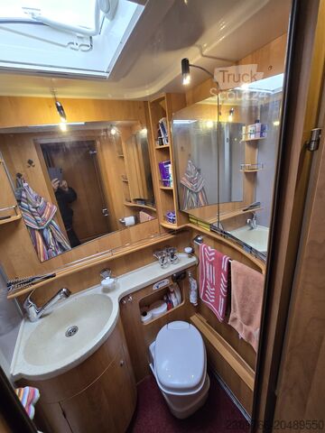 Camper integrato Concorde Charisma1