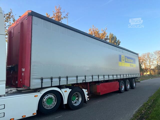 Sliding tarpaulins Pacton 3-ass schuifzeilen oplegger