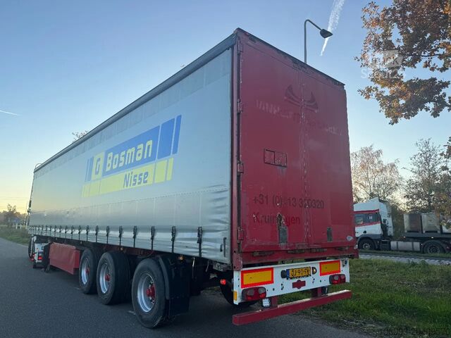 Sliding tarpaulins Pacton 3-ass schuifzeilen oplegger