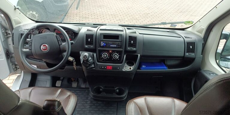 Caravan/motorhome Fiat Weinsberg Carabus 600 K 4 Schlafplätze | Voll ausgestattet