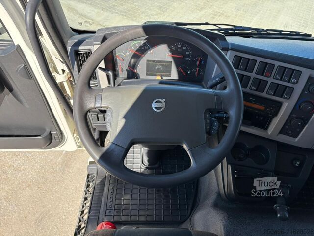 Corpo della scatola Volvo FL 210 4x2 BOX L=7558 mm