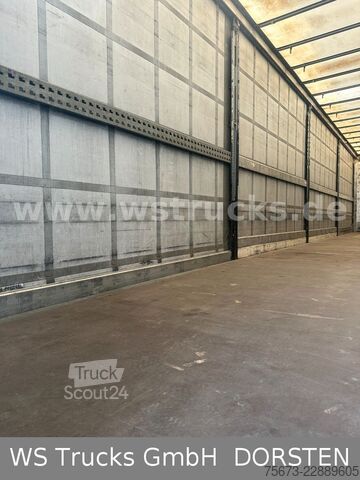 Ανοιχτό ημιρυμουλκούμενο με μουσαμά SCHMITZ CARGOBULL Lenkachse Staplerhalterung