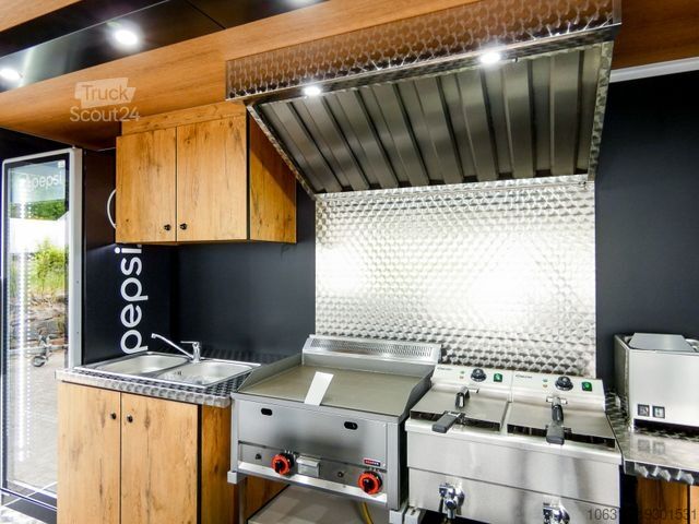Fourgon MAN TGE Foodtruck Imbiss Streetfood vollausgebaut