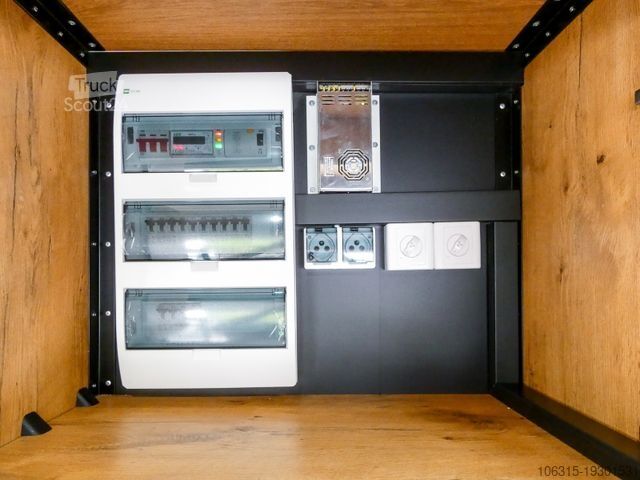 Fourgon MAN TGE Foodtruck Imbiss Streetfood vollausgebaut
