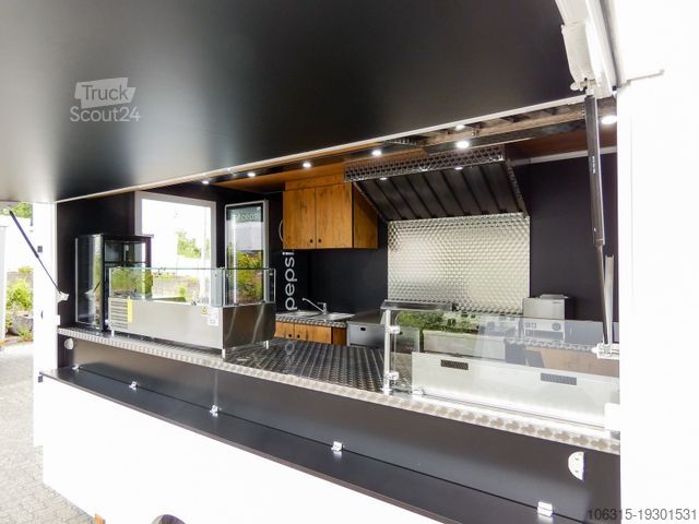 Fourgon MAN TGE Foodtruck Imbiss Streetfood vollausgebaut