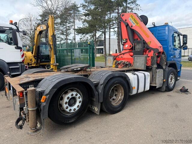 Standaard trekker Volvo FM 450 6x2 TRR + CRANE PALFINGER PK26002 (3x) +...