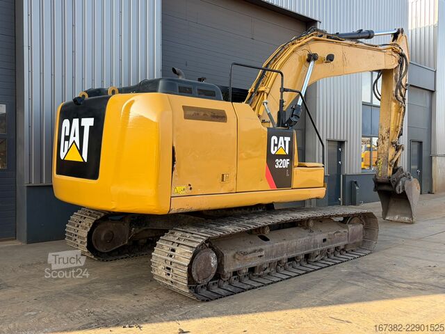  Caterpillar 320FL