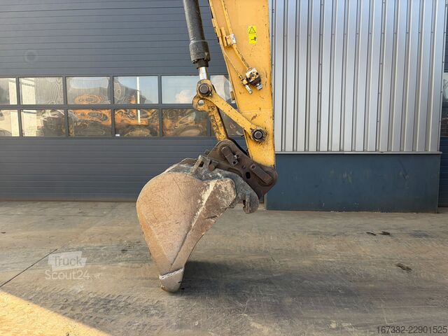  Caterpillar 320FL