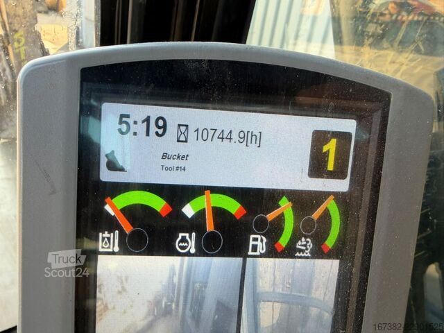  Caterpillar 320FL