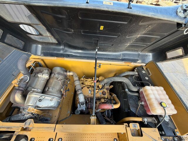  Caterpillar 320FL