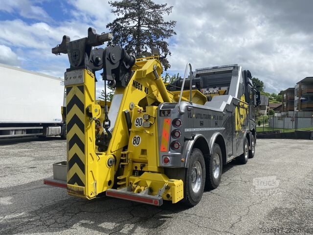 Dépanneuse Mercedes-Benz AROCS 4163