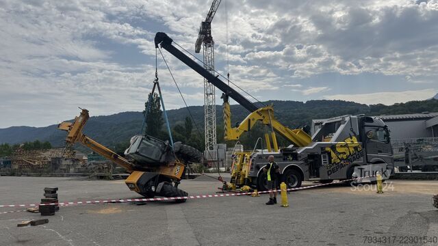 Dépanneuse Mercedes-Benz AROCS 4163