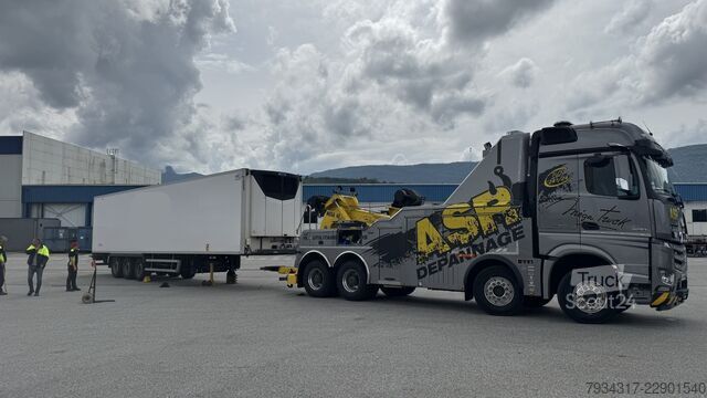 Dépanneuse Mercedes-Benz AROCS 4163