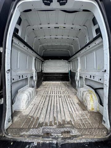 FURGONE RENAULT TRAFIC FURGONE