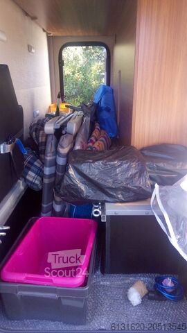 Autocaravana semi-integrada Carado T 132