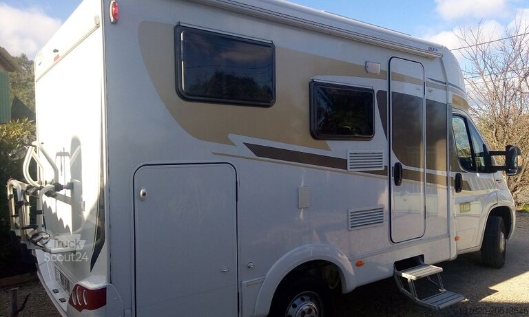 Autocaravana semi-integrada Carado T 132