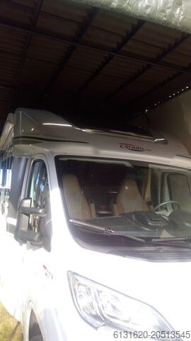 Autocaravana semi-integrada Carado T 132