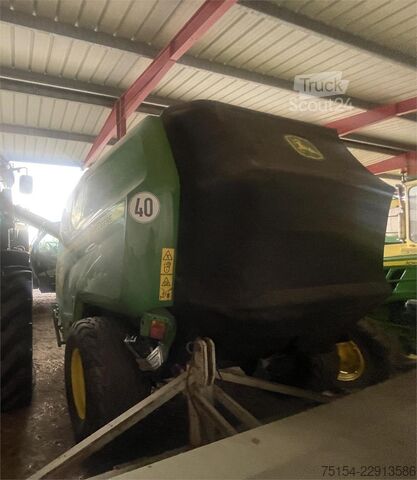 John Deere V 451R