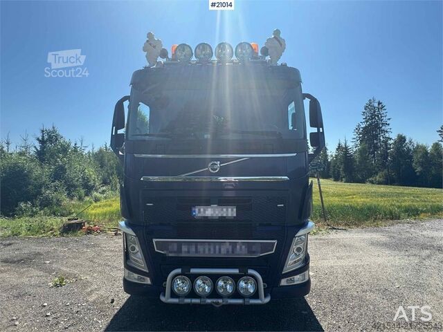 Самоскид Volvo FH 540 6x4 tipper truck.