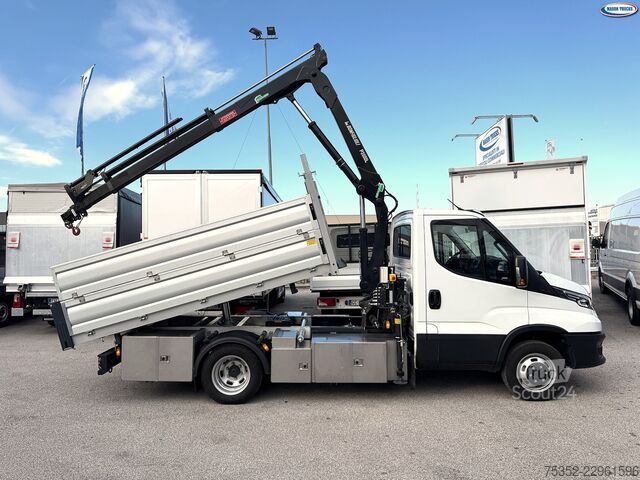 Vrachtwagen met kraanopbouw Iveco Daily 35c180