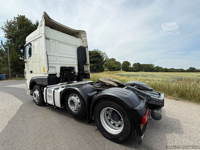 Tractora de carretera estándar DAF XF 106