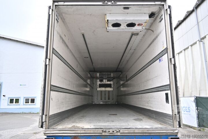 Semirimorchio Schwarzmueller SPA 3/E  Carrier Vector 1850 MT Bi-Temperatur