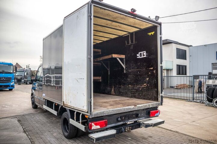 Valigia MAN TGE 5.180 -DOKA- 134 000 KM