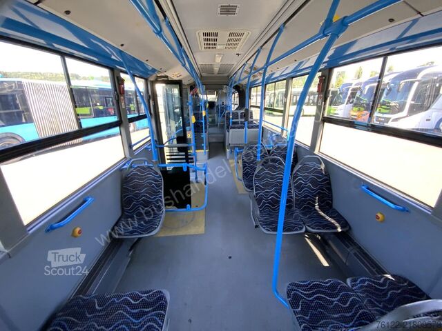 Kloubový autobus Mercedes-Benz Conecto G