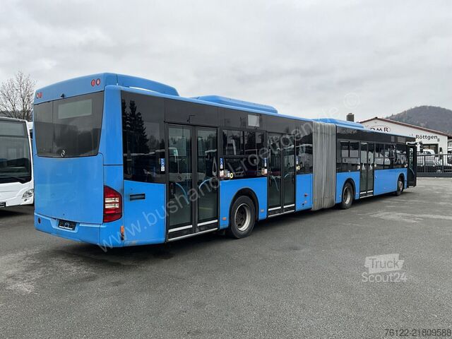 Kloubový autobus Mercedes-Benz Conecto G