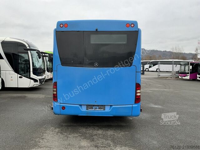 Kloubový autobus Mercedes-Benz Conecto G