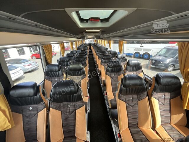 Autokar Mercedes-Benz Tourismo RHD