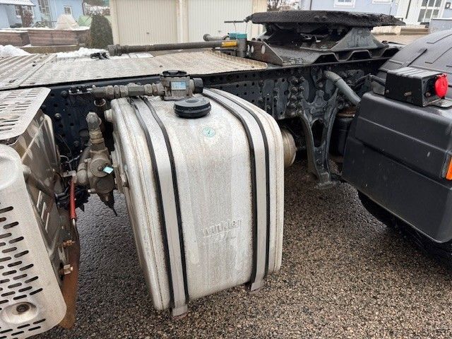 Standardní tahač IVECO X-Way AS440X48T/P ON+ Intarder Kipphydraulik