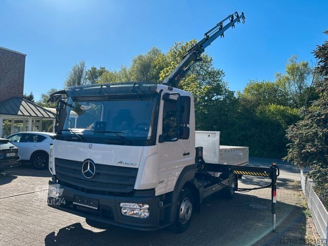 Pick-up dodávka MERCEDES-BENZ 821 Atego Pritsche mit HIAB 066D Kran